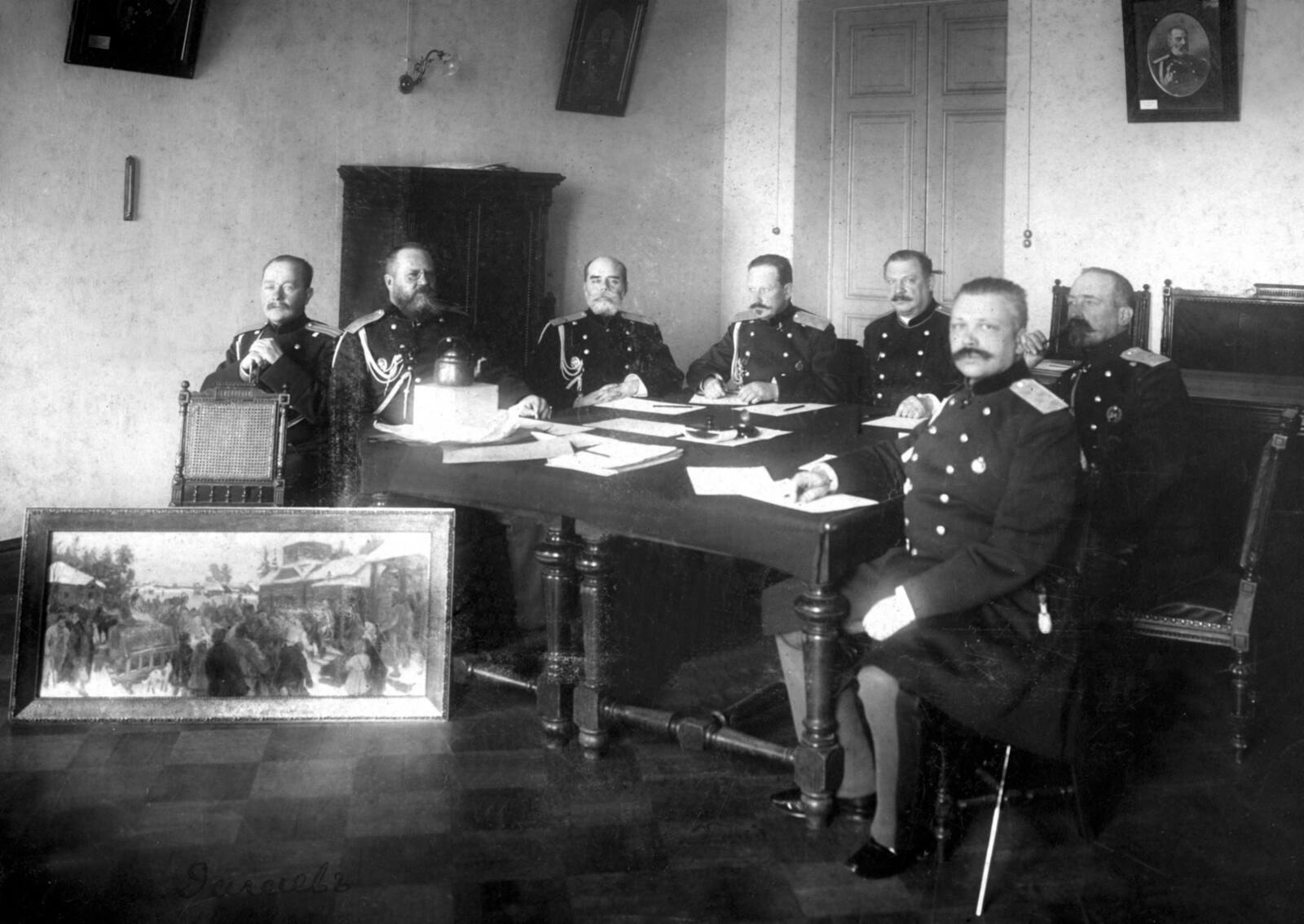 Члены Суворовской комиссии. Фото 1902 г.